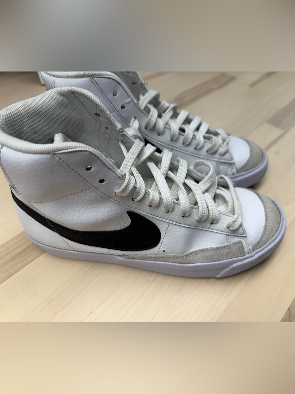 Nike Kids Blazer Mid ‘77 Shoes - Size 5Y